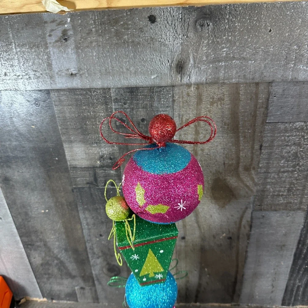 Pier 1 Glitter Ornament Totem Pole Rare Sparkle Xmas Centerpiece Decor